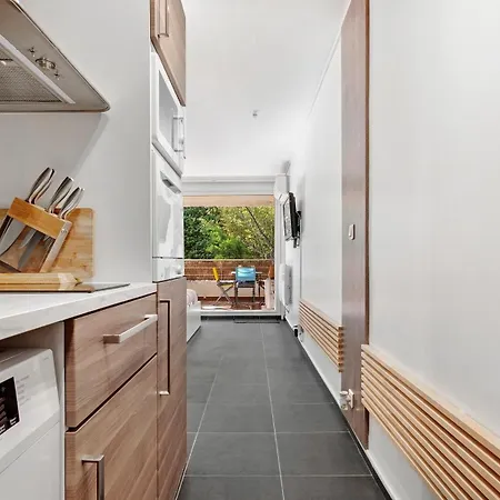 Nouveau 2+2 Renove Tropez *