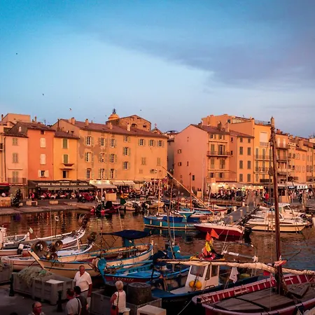 Nouveau 2+2 Renove Tropez Appartement