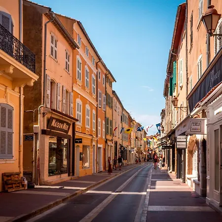 Nouveau 2+2 Renove Tropez Appartement